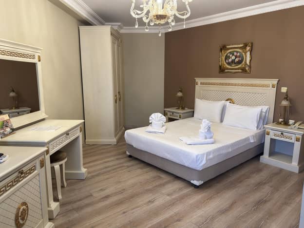 Suite Room
